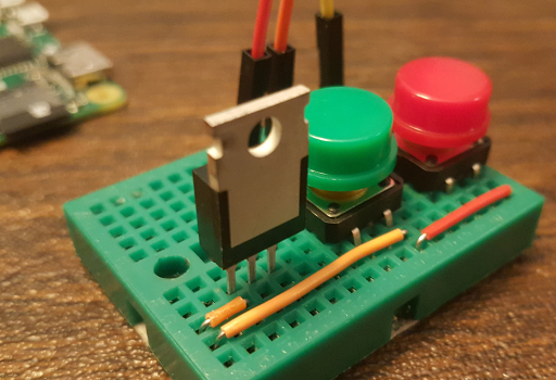 Connecting the MOSFET to ground